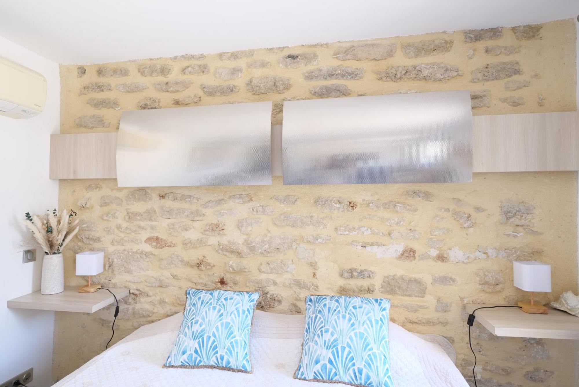 Chambres Du Vieux Bistrot Cabrieres-d'Avignon ภายนอก รูปภาพ