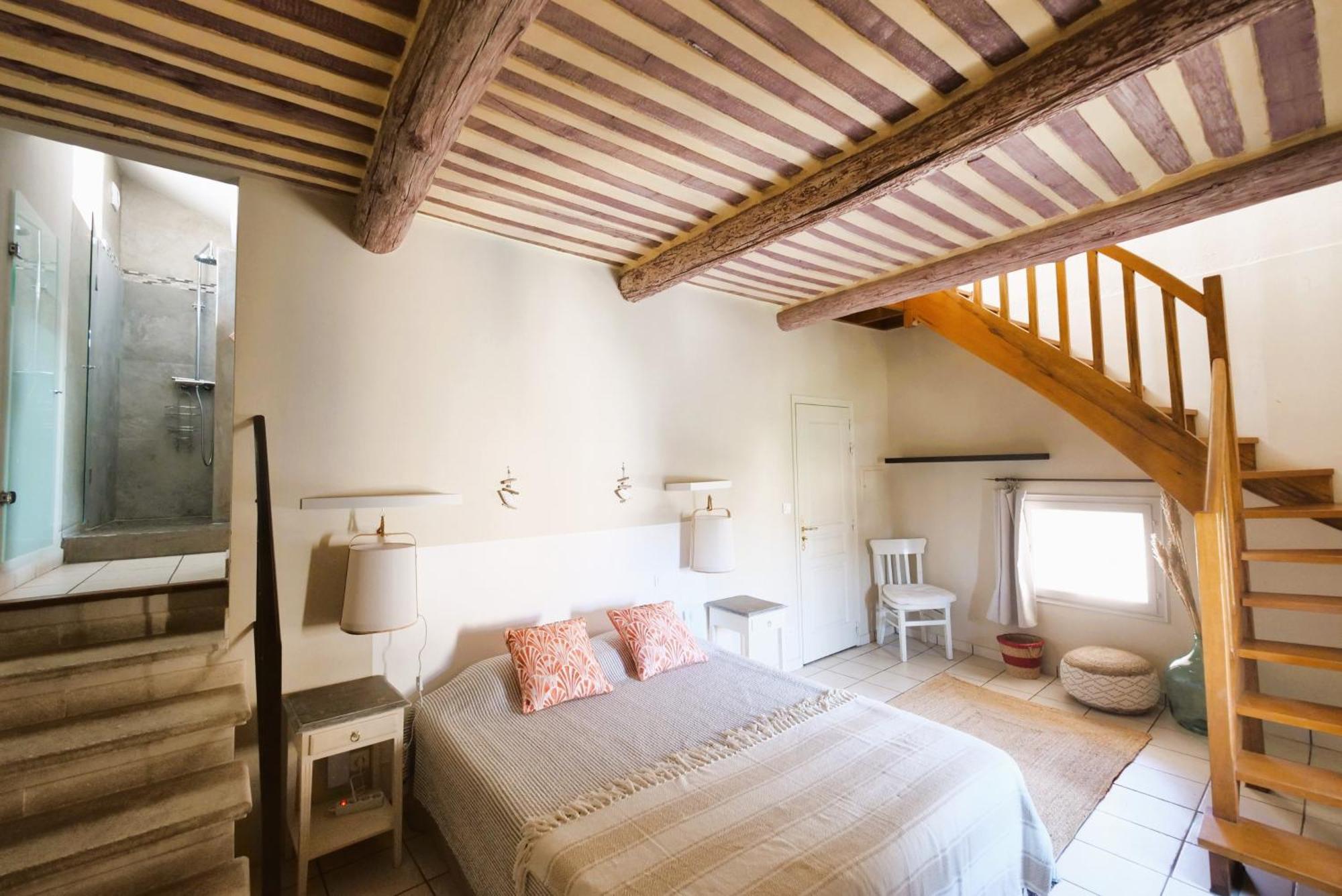 Chambres Du Vieux Bistrot Cabrieres-d'Avignon ภายนอก รูปภาพ